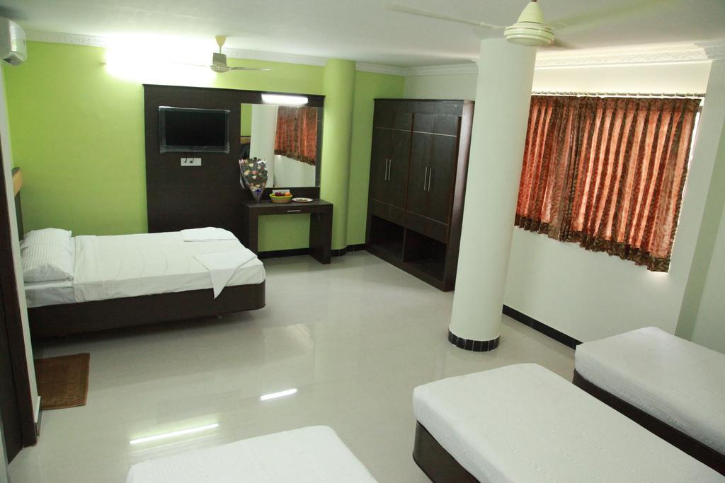 Отель Jeyam Residency, Кумбаконам Номер фото